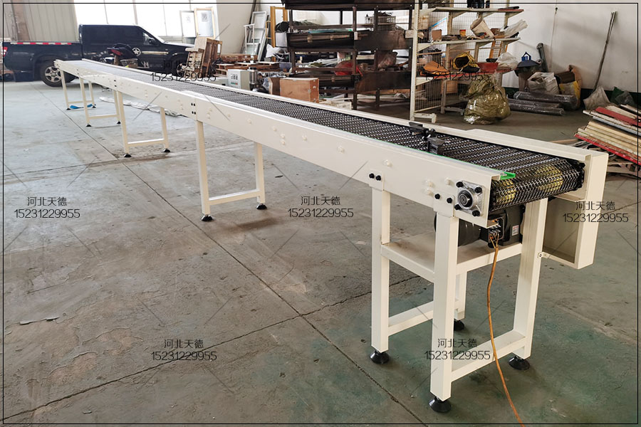 網(wǎng)帶輸送機(jī)